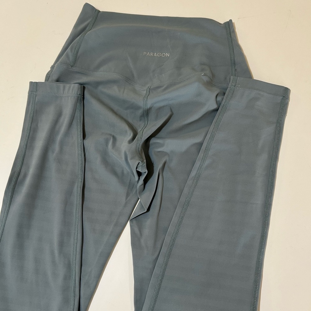 Paragon leggings, size small.